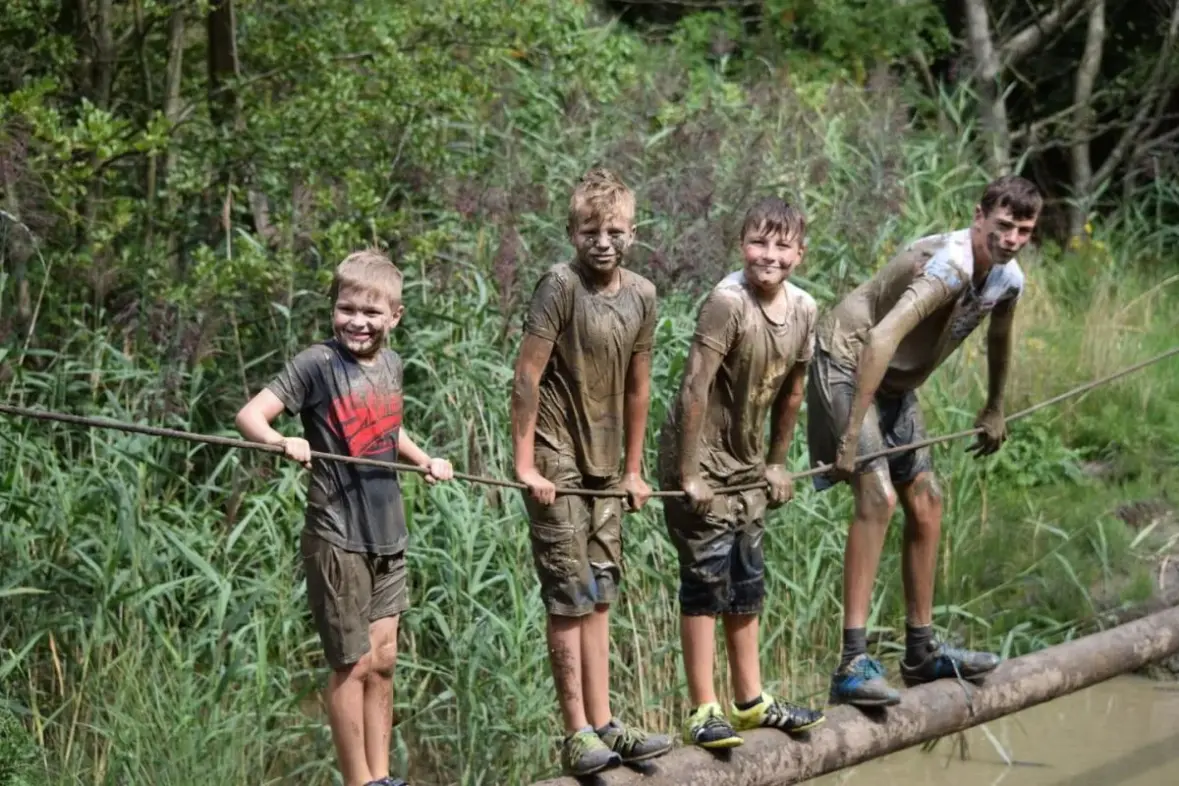 mud trail balance beam 2